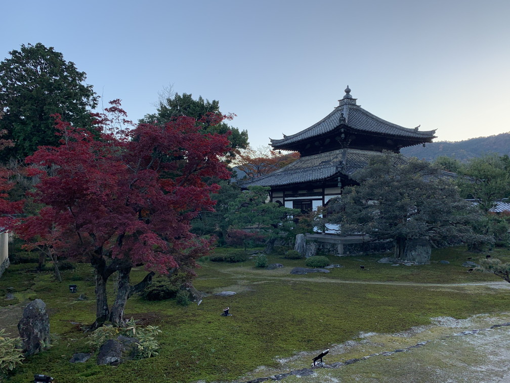 鹿王院