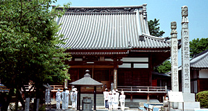曼荼羅寺(まんだらじ)