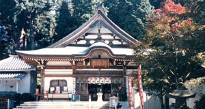 白峯寺(しろみねじ)